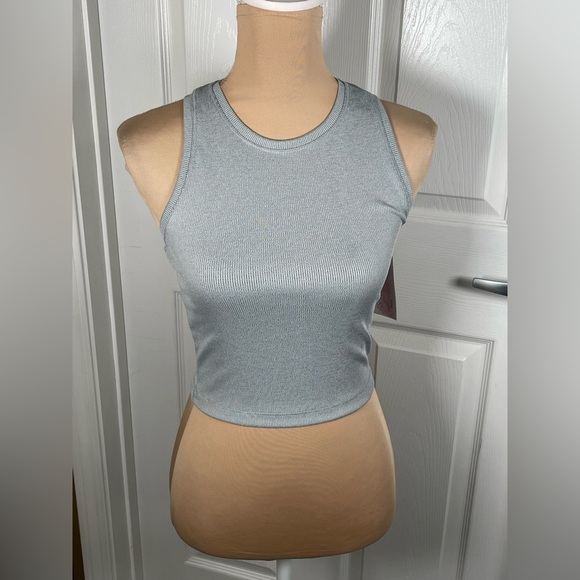 AS REVIVAL ~Gray Fitted Crop Tank Top NWT Medium - Picture 6 of 10